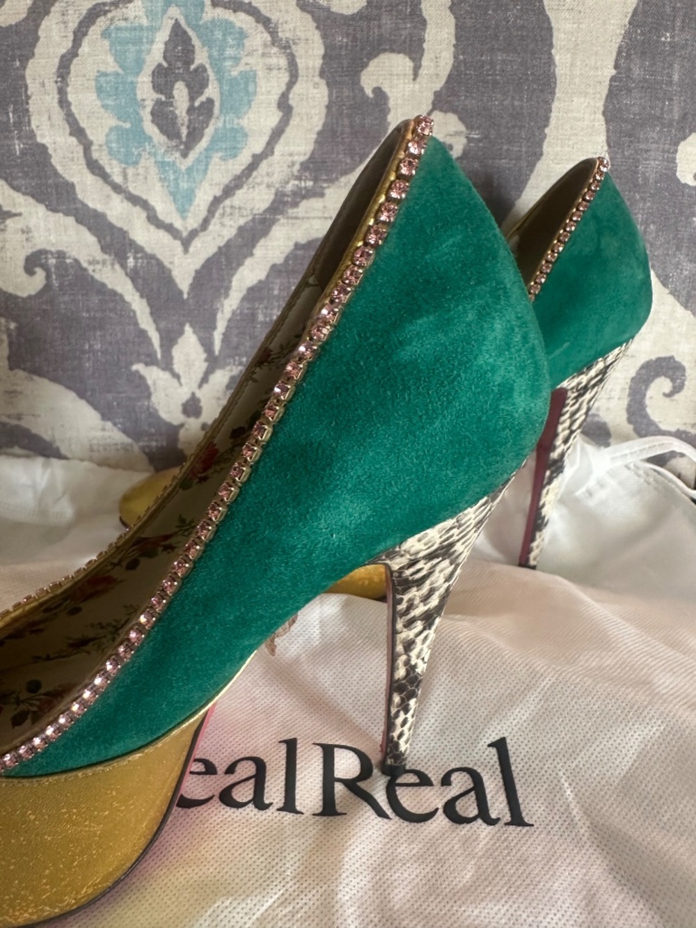 Authentic Gucci Leather & Suede Color block Pattern Pumps - Picture 7 of 15